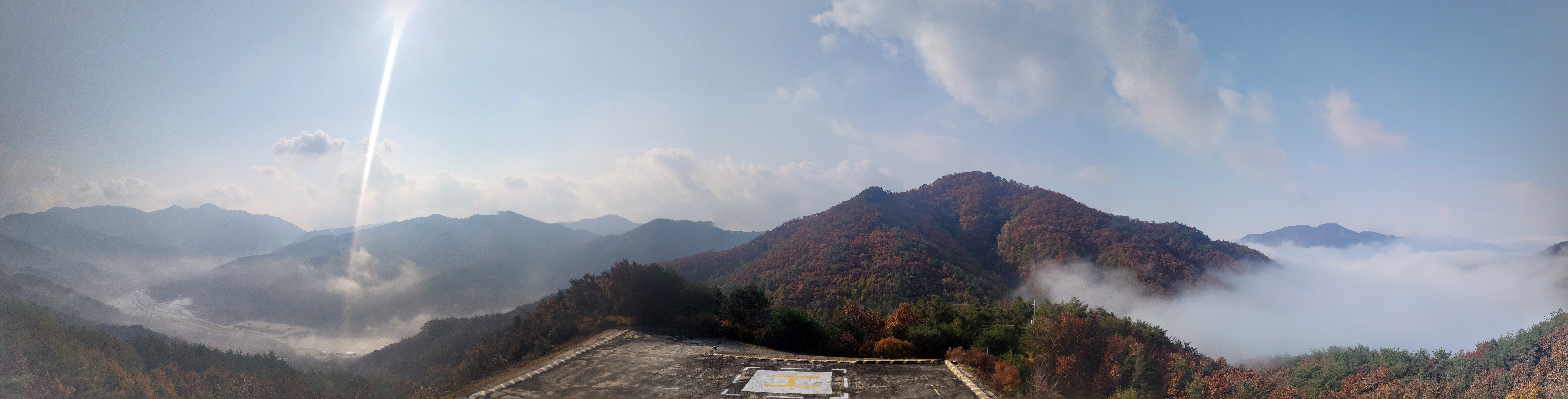 Wide panoramic landscape portfolio photograph.